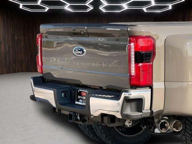 2026 Ford F-450 - $118,901
