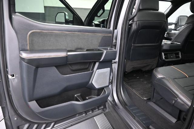 2023 Ford F-450 - $92,385