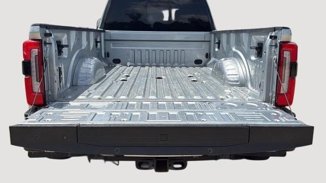 2023 Ford F-450 Super Duty King Ranch