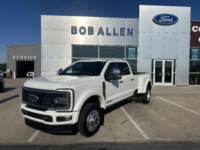 Photo of a 2024 Ford F-450 Super Duty 4X4 XLT 4DR Crew Cab 8 FT. LB DRW Pickup for sale