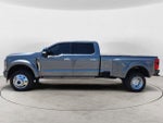 2024 F-450 Super Duty Thumbnail 2