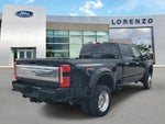 2025 F-450 Super Duty Thumbnail 5