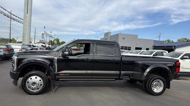 2025 Ford F-450 Super Duty King Ranch