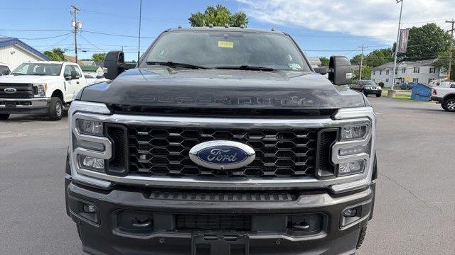 2025 Ford F-450 Super Duty King Ranch