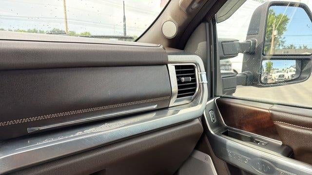 2025 Ford F-450 Super Duty King Ranch