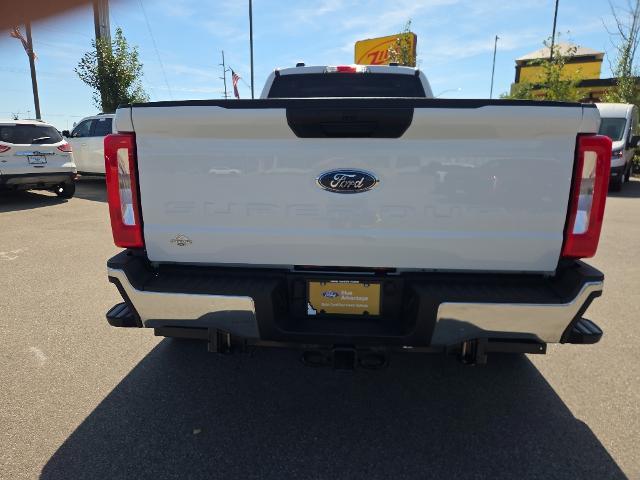 2025 Ford F-450 - $78,996