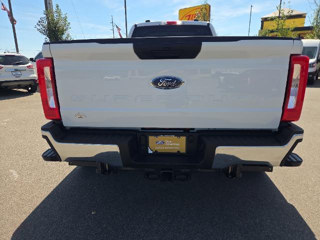 2025 Ford F-450 - $78,996