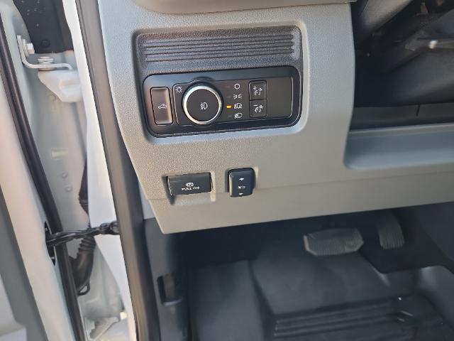 2025 Ford F-450 - $78,996