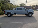 2025 F-450 Super Duty Thumbnail 3