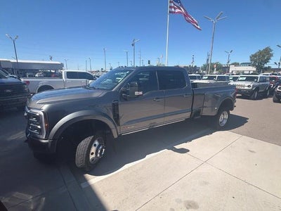 2025 Ford F-450 Super Duty 4X4 Platinum 4DR Crew Cab 8 FT. LB DRW Pickup
