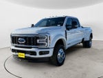 2026 F-450 Super Duty Thumbnail 1