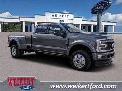 Photo of a 2026 Ford F-450 Super Duty 4X4 XLT 4DR Crew Cab 8 FT. LB DRW Pickup for sale
