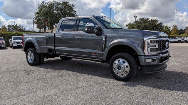 2026 Ford F-450 Super Duty XLT