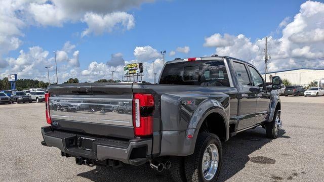 2026 Ford F-450 Super Duty XLT