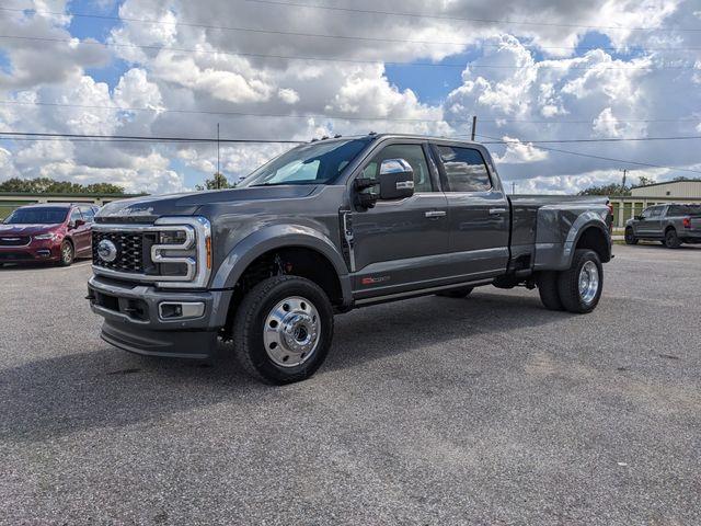 2026 Ford F-450 - $157,000