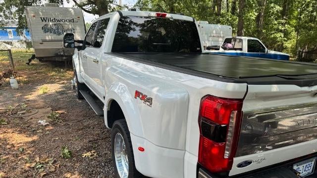 2026 Ford F-450 Super Duty Platinum