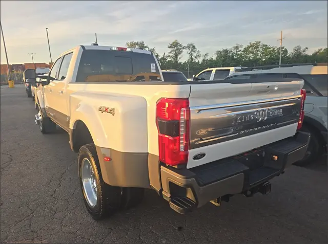 2026 Ford F-450 - $94,402