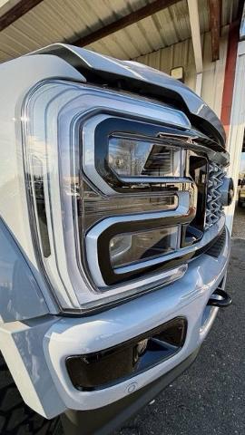 2026 Ford F-450 - $104,644