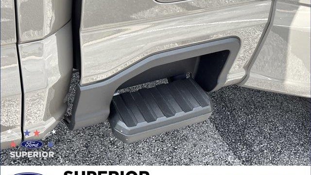 2026 Ford F-450 Super Duty Platinum
