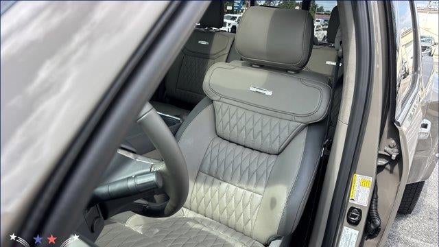 2026 Ford F-450 Super Duty Platinum