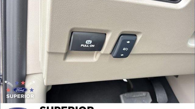 2026 Ford F-450 Super Duty Platinum