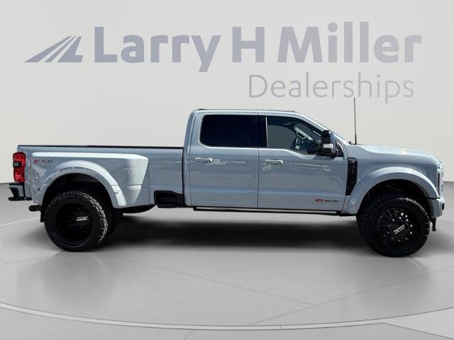 2025 Ford F-450 - $100,000