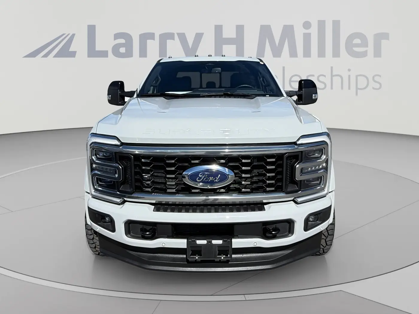 2025 Ford F-450 - $100,000