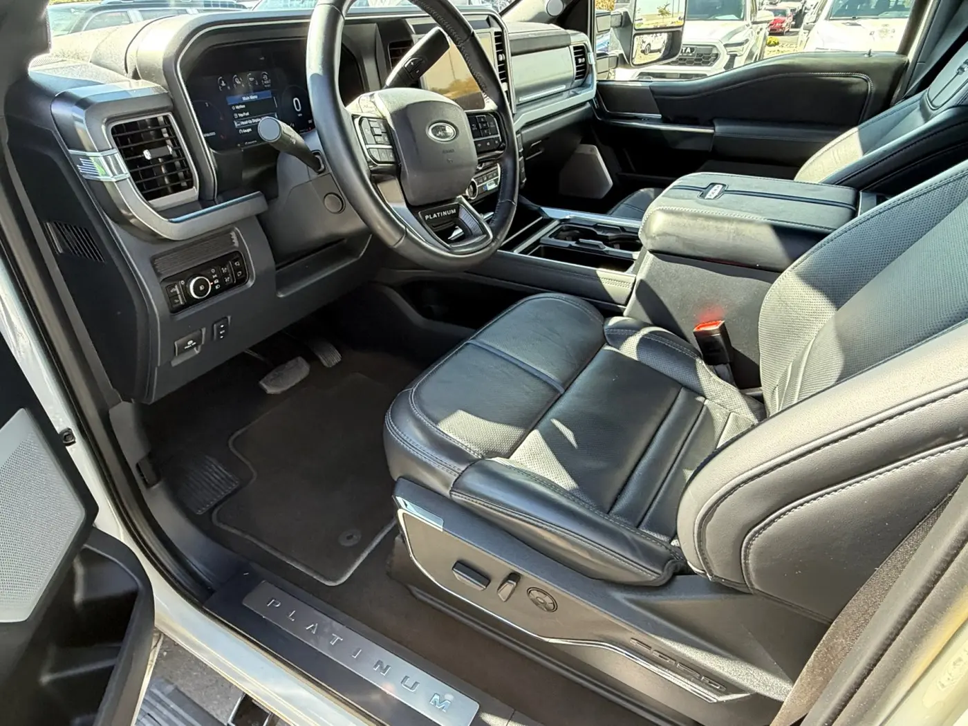 2025 Ford F-450 - $100,000