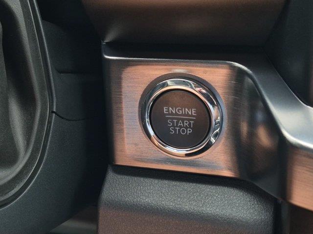 2025 Ford F-450 - $93,120
