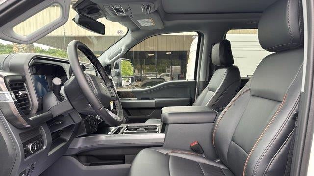 2026 Ford F-450 Super Duty Platinum