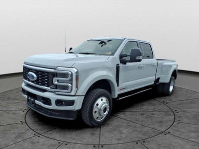 2026 Ford F-450 Super Duty 4X4 Platinum 4DR Crew Cab 8 FT. LB DRW Pickup