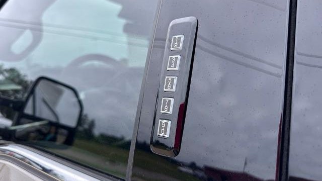 2026 Ford F-450 Super Duty Lariat