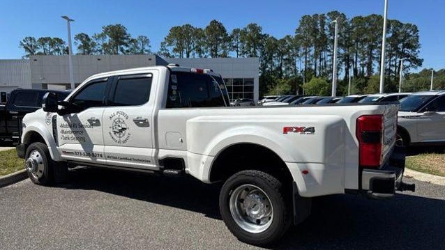 2023 Ford F-450 Super Duty King Ranch