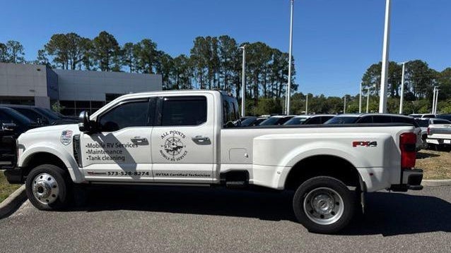 2023 Ford F-450 Super Duty King Ranch