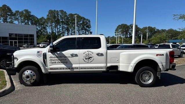2023 Ford F-450 Super Duty King Ranch