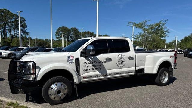 2023 Ford F-450 Super Duty King Ranch