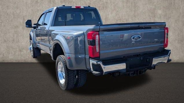 2023 Ford F-450 Super Duty Limited