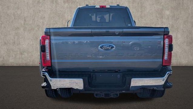 2023 Ford F-450 Super Duty Limited