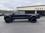 2023 F-450 Super Duty Thumbnail 1