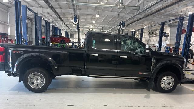 2024 Ford F-450 Super Duty King Ranch