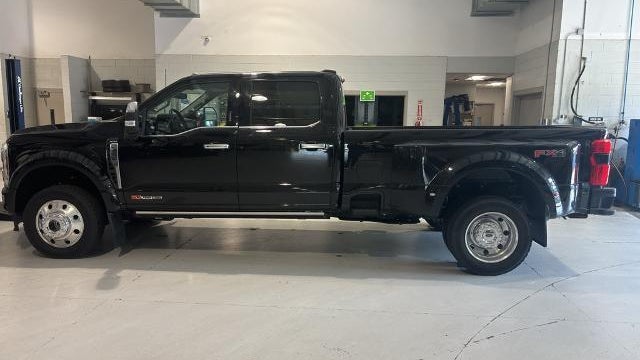 2024 Ford F-450 Super Duty King Ranch