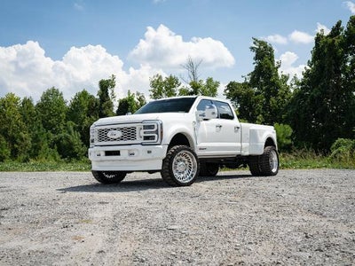 2024 Ford F-450 Super Duty 4X4 Platinum 4DR Crew Cab 8 FT. LB DRW Pickup