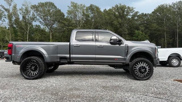 2024 Ford F-450 Super Duty King Ranch