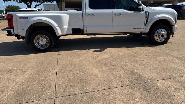2024 Ford F-450 Super Duty Limited