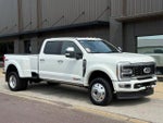 2024 F-450 Super Duty Thumbnail 2
