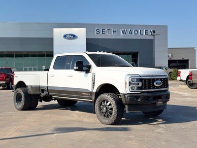2025 Ford F-450 Super Duty 4X4 King Ranch 4DR Crew Cab 8 FT. LB DRW Pickup