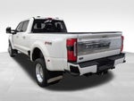 2025 F-450 Super Duty Thumbnail 9
