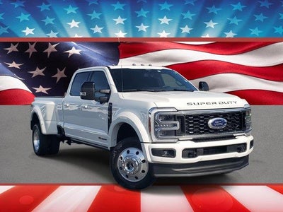 2025 Ford F-450 Super Duty 4X4 Platinum 4DR Crew Cab 8 FT. LB DRW Pickup
