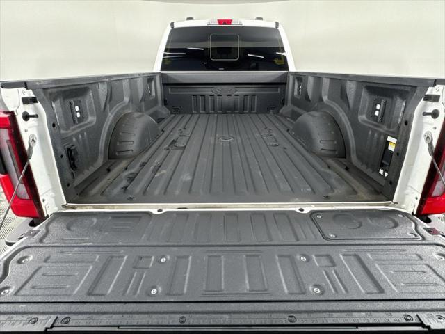2025 Ford F-450 - $99,499