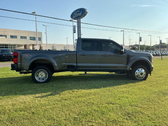 2026 Ford F-450 - $100,799
